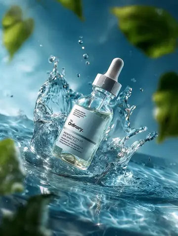 Product Marketing - Luxury Serum Splash Advertisement