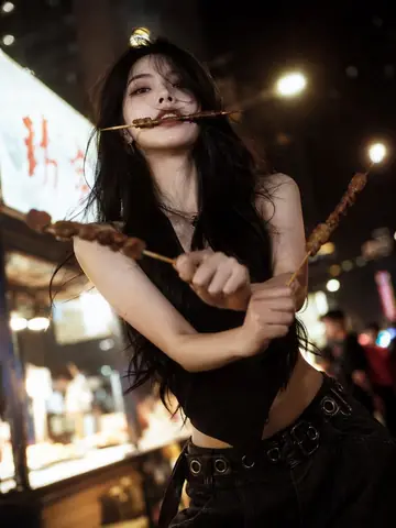 Cool Beauty Three-Blade Night Market Grill