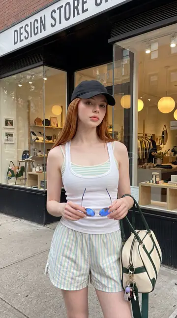 E-commerce Main Image - Urban Summer Streetwear Fashion Portrait
