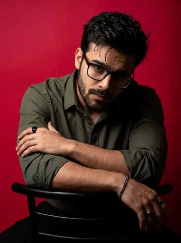 Profile / Avatar - Dramatic High Contrast Studio Portrait