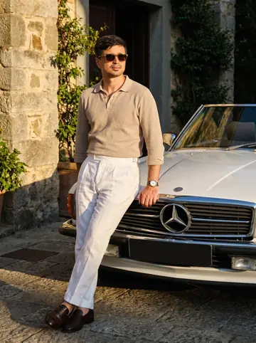 Product Marketing - Mediterranean Vintage Car Portrait