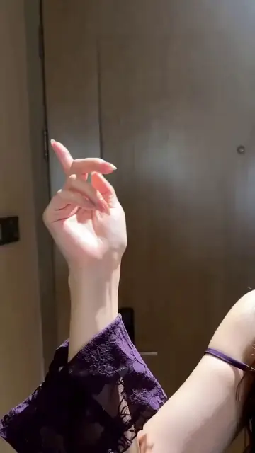 Future House Dance Performance
